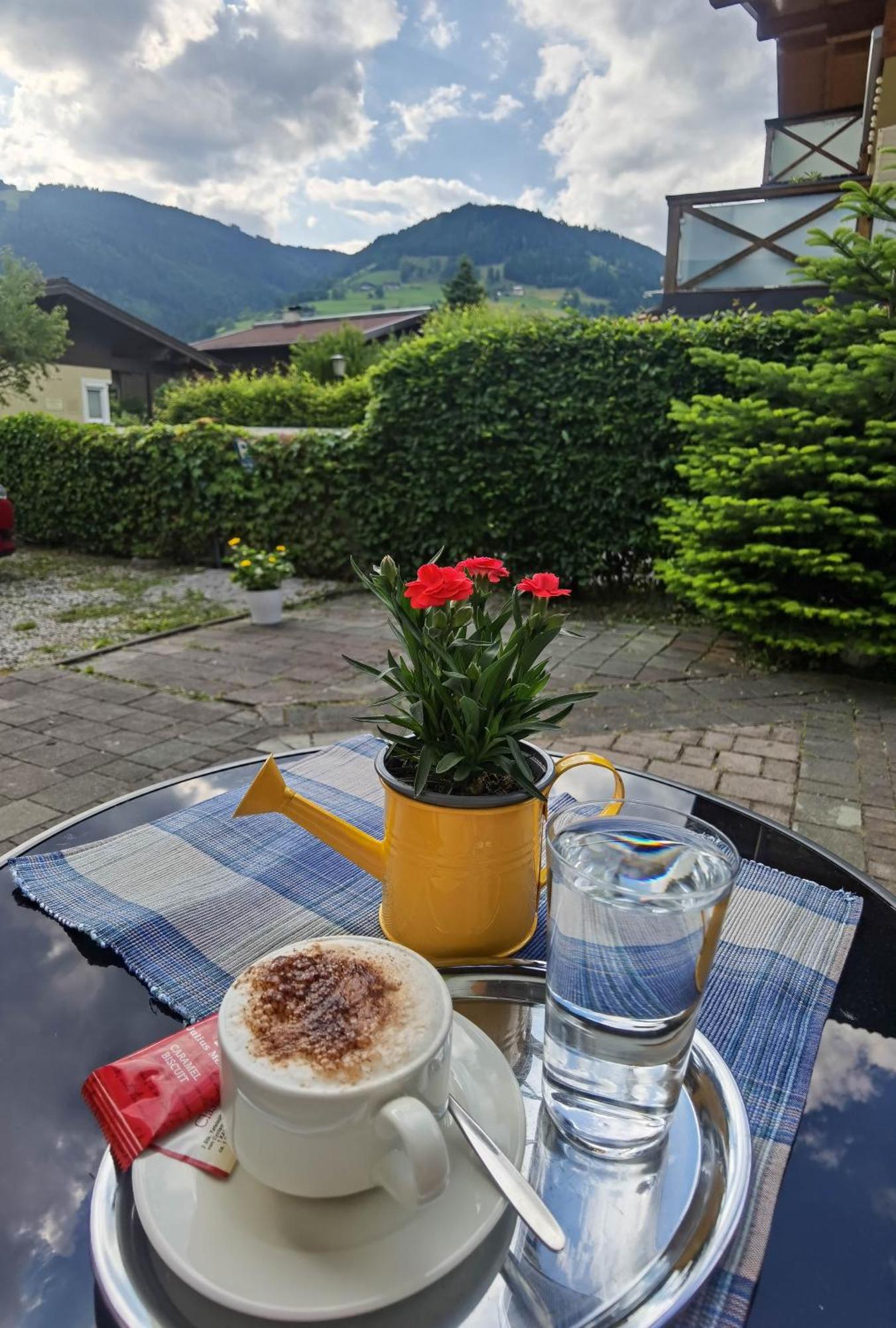 Hotel Landhaus Zell Am See Exteriör bild